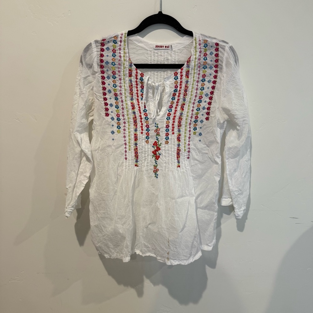 Johnny Was White Blouse with Colorful Embroidery Womens Medium Boho Cottagecore